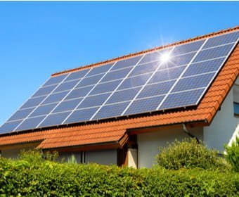 vender excedentes de la energía solar en chalets