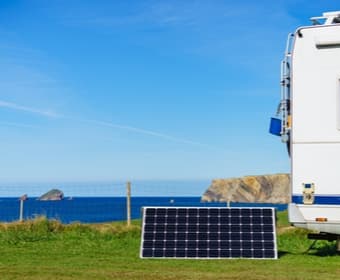 energía solar para turismo ecológico en campins