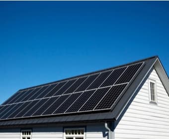 mantenimiento de instalaciones fotovoltaicas en casas de campo