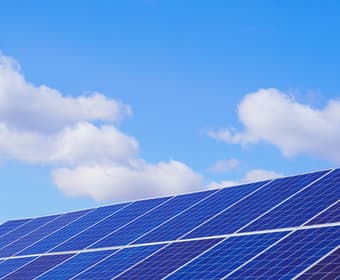 mantenimiento de paneles solares en mercados