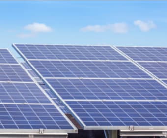 sostenibilidad medioambiental de hospitales con energía solar