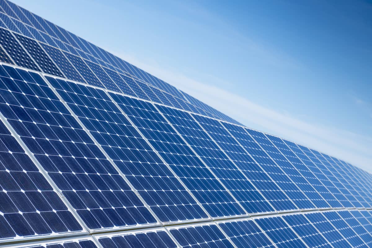 cómo proteger las placas solares de una instalación fotovoltaica
