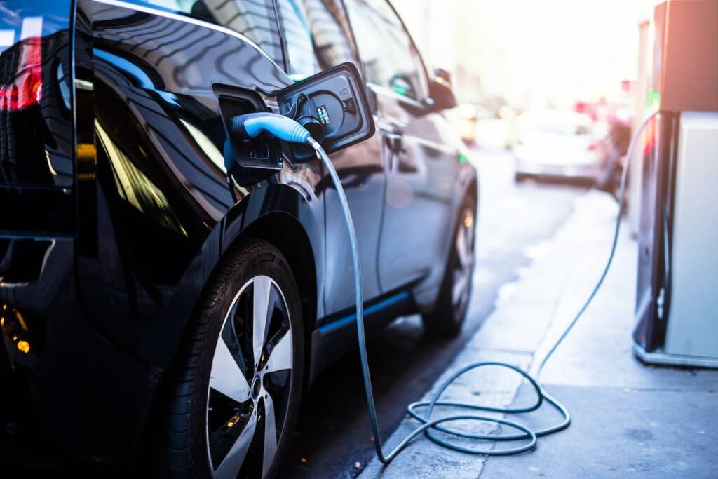 estado de la infraestructura de recarga de coches eléctricos en España